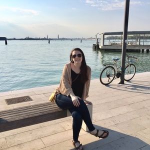 Meet your Posher, Erin